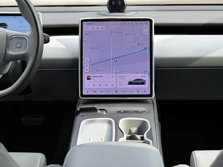 Фото 7 - Nio ET5