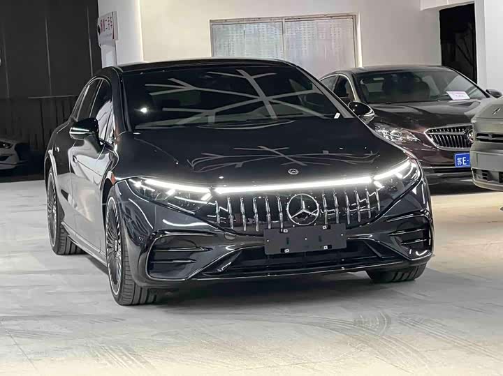 Фото 3 - Mercedes-Benz EQS AMG