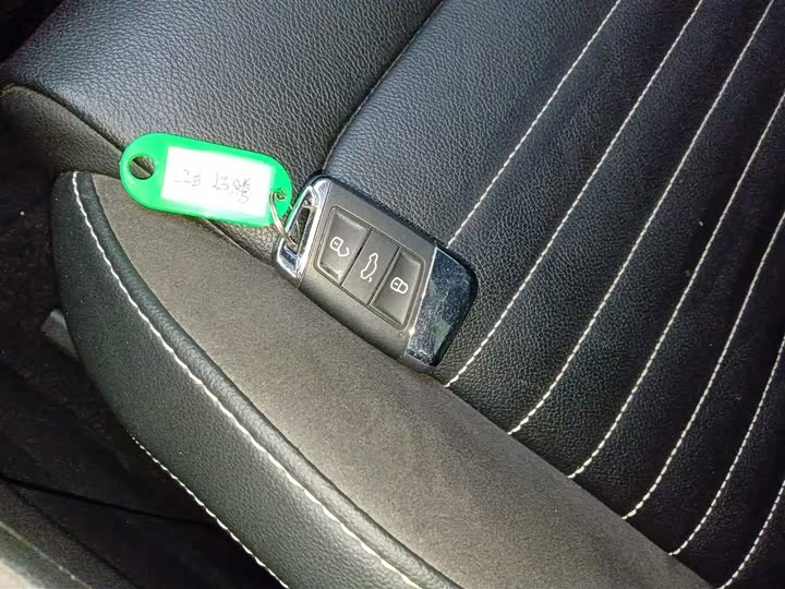 Фото 9 - Volkswagen Magotan