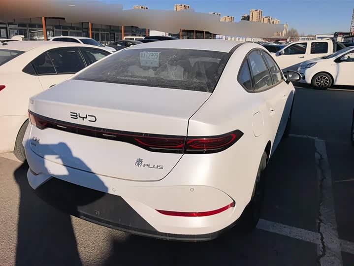 Фото 3 - BYD Qin Plus