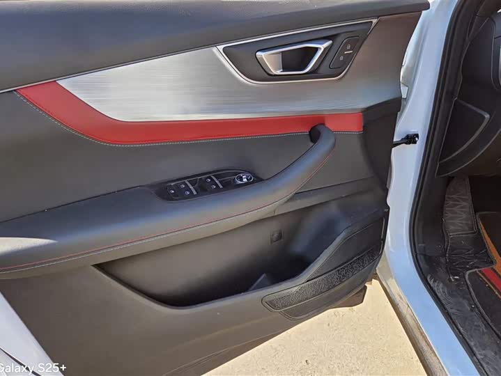 Фото 7 - Chery Tiggo 7