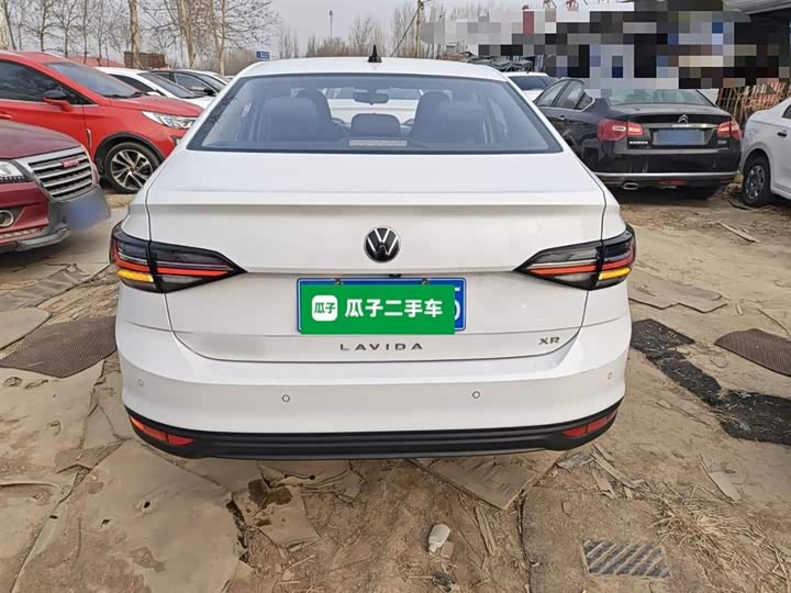 Фото 6 - Volkswagen Lavida