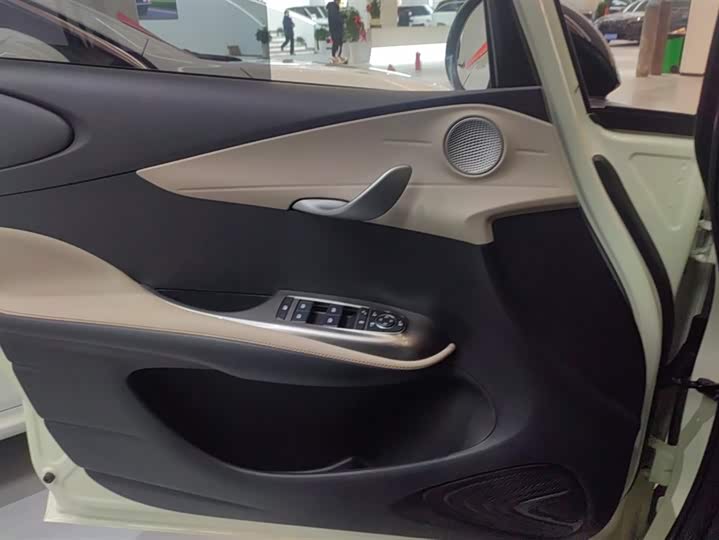 Фото 7 - BYD Dolphin