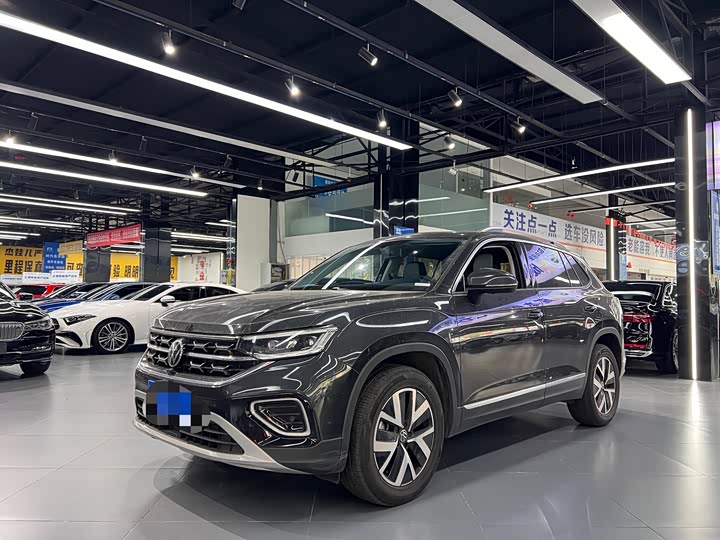 Фото 1 - Volkswagen Tayron