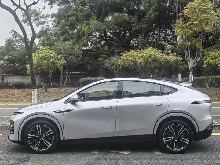 Фото 4 - XPeng G6