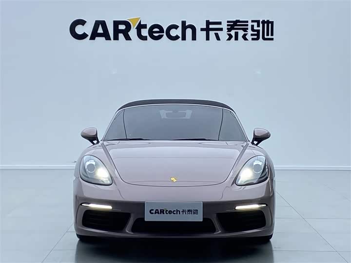 Фото 3 - Porsche 718