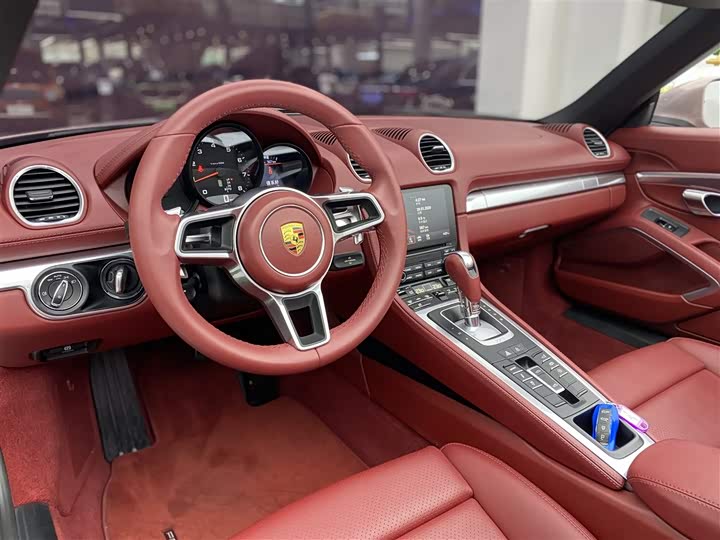 Фото 8 - Porsche 718