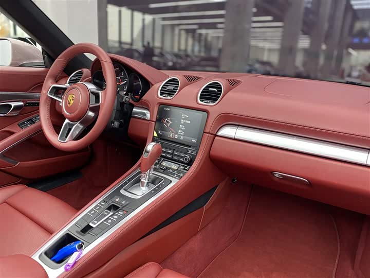 Фото 9 - Porsche 718