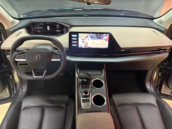 Фото 9 - Changan CS55 Plus