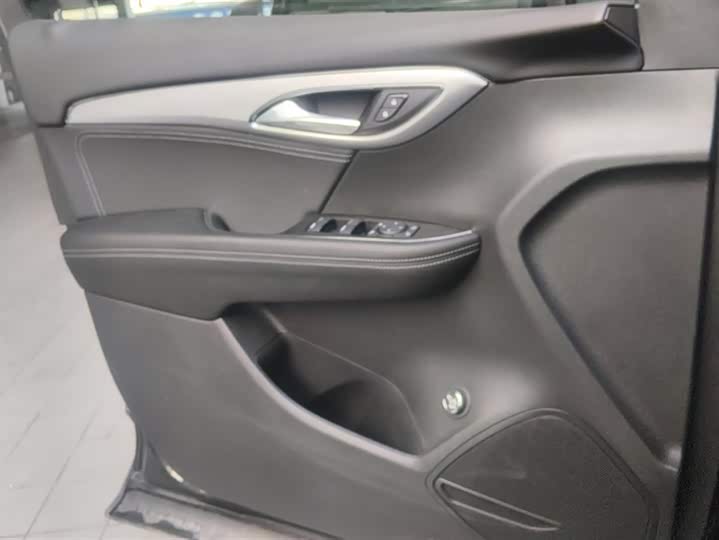 Фото 7 - Buick Envision S