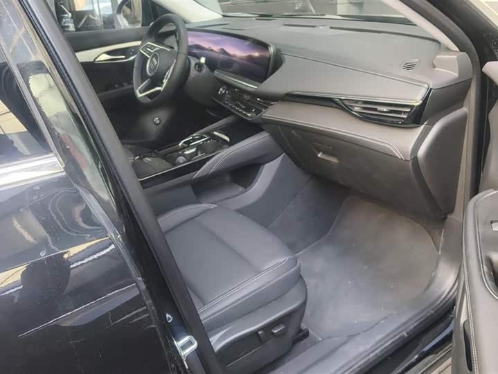 Фото 8 - Buick Envision S