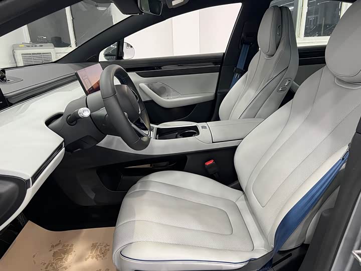 Фото 7 - Luxeed S7