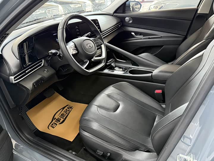 Фото 4 - Hyundai Elantra N line