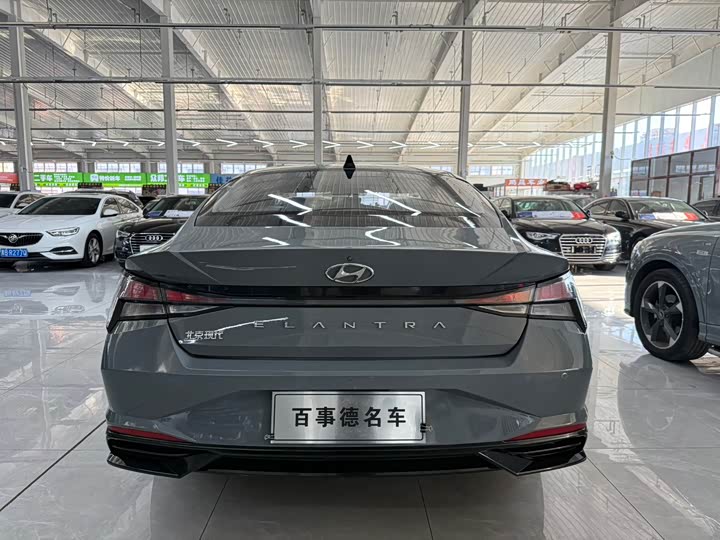 Фото 8 - Hyundai Elantra N line