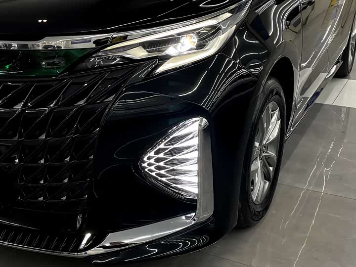 Фото 5 - Toyota Sienna