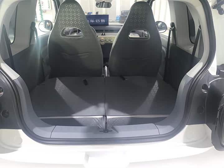 Фото 4 - Bestune Pony