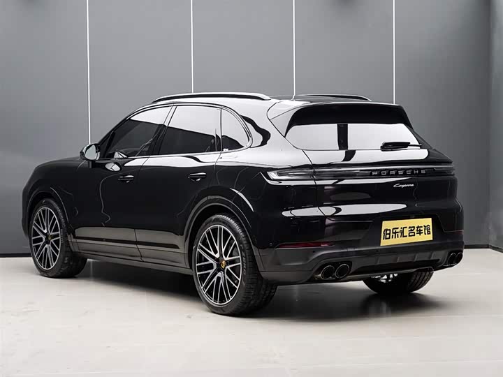 Фото 5 - Porsche Cayenne