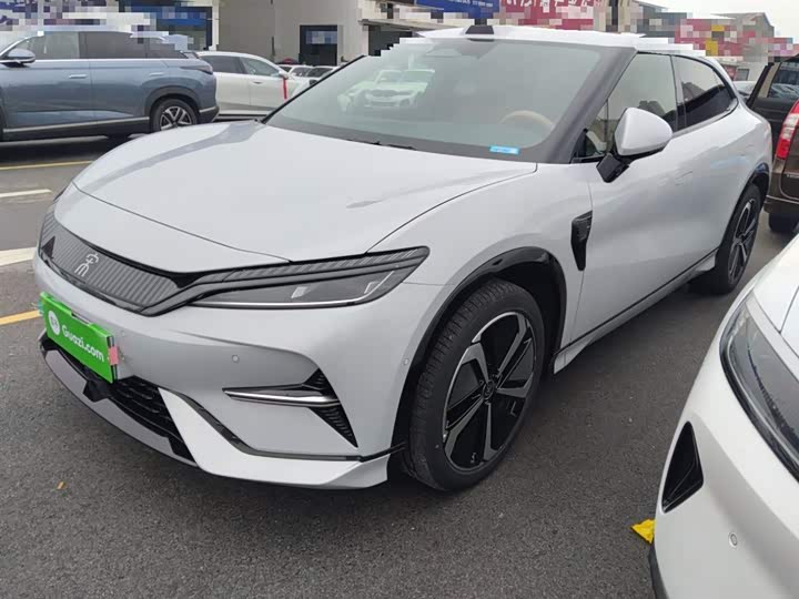 Фото 2 - BYD Song L