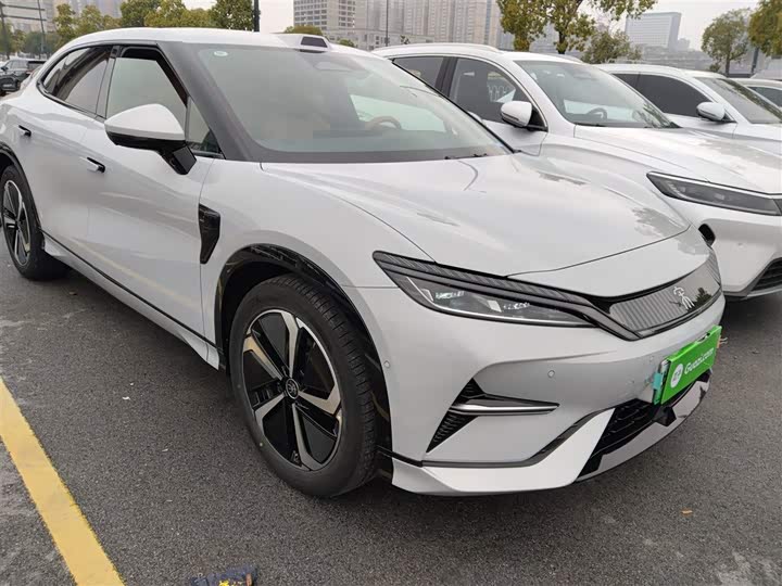 Фото 4 - BYD Song L