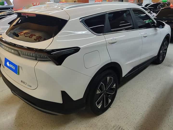 Фото 3 - Jetour Shanhai L7