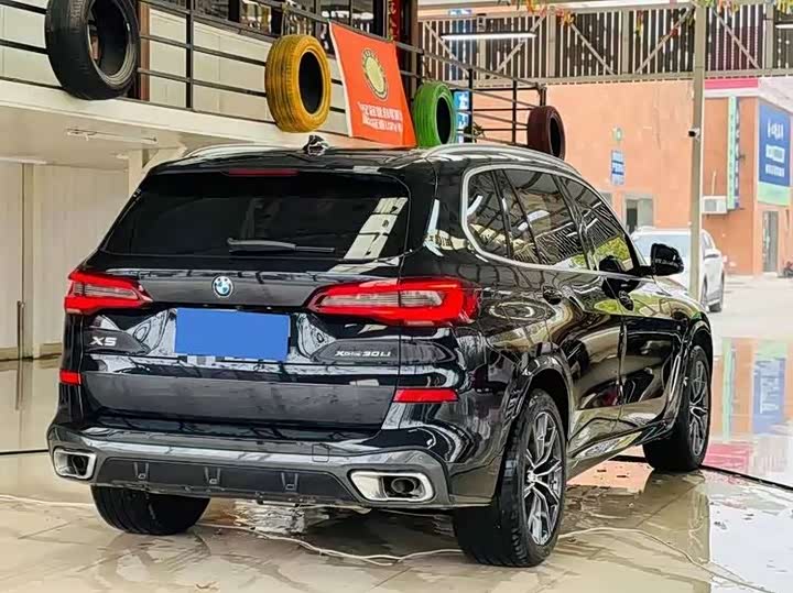 Фото 9 - BMW X5