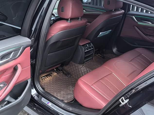 Фото 4 - BMW 5 Series Hybrid