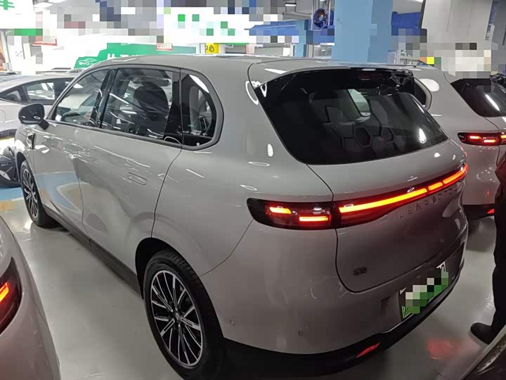 Фото 5 - Leapmotor B10