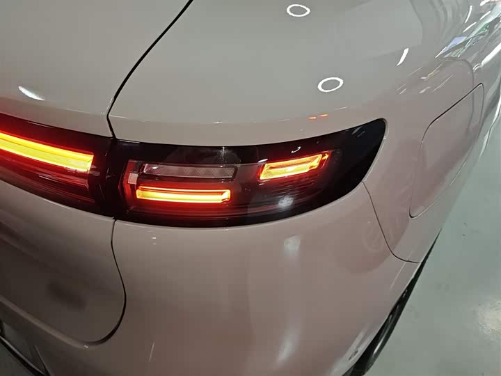 Фото 8 - Leapmotor B10