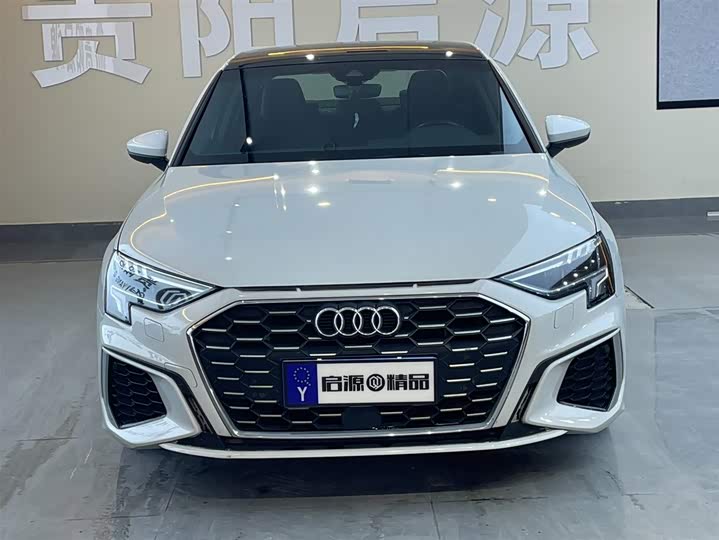 Фото 2 - Audi A3