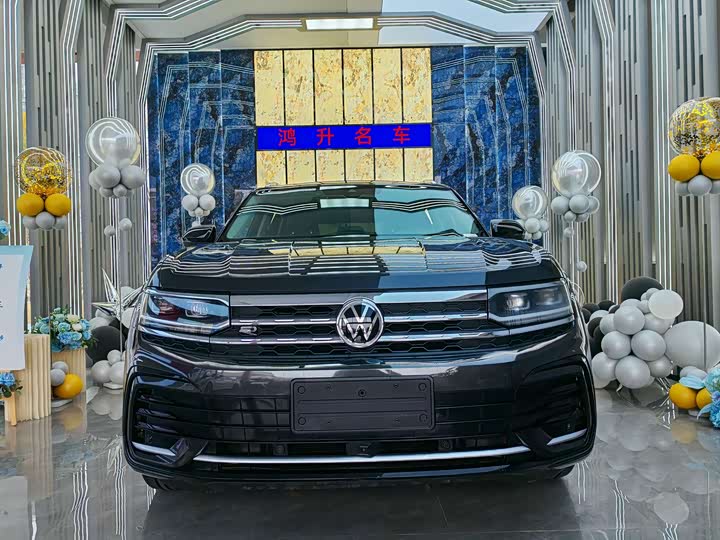 Фото 2 - Volkswagen Teramont X