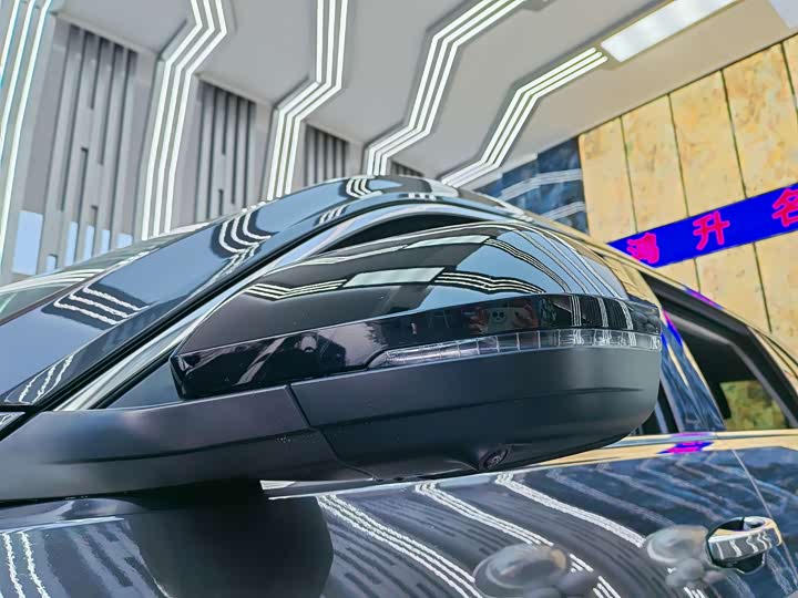 Фото 5 - Volkswagen Teramont X