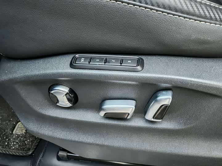 Фото 7 - Volkswagen Teramont X