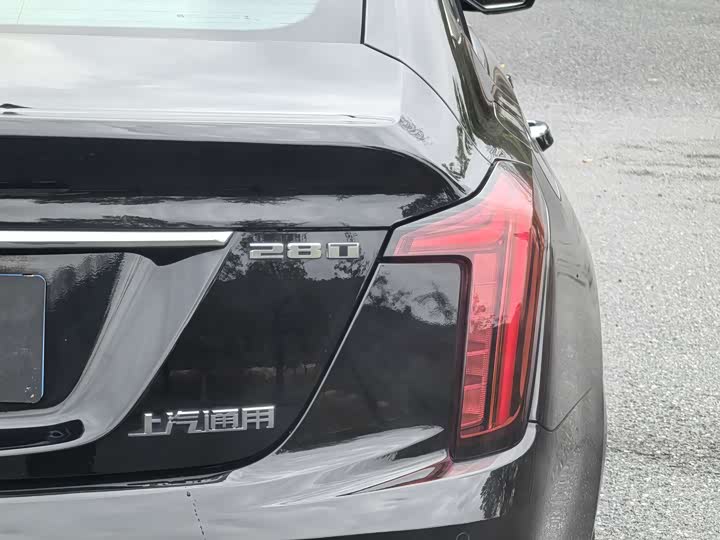 Фото 7 - Cadillac CT5