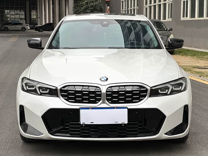 Фото 2 - BMW 3 Series