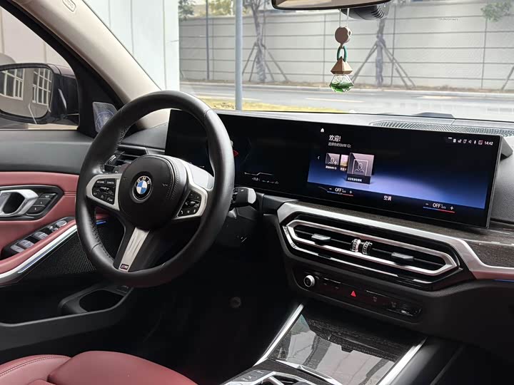 Фото 4 - BMW 3 Series