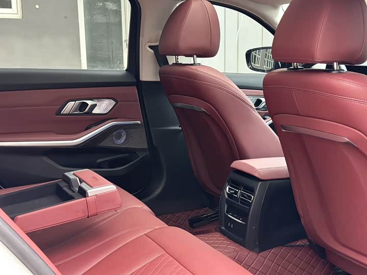 Фото 7 - BMW 3 Series