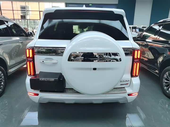 Фото 6 - Tank 500 Hybrid