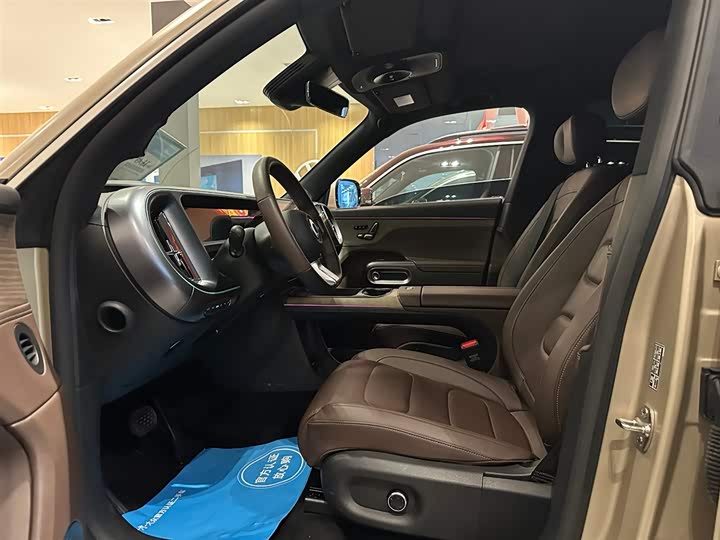 Фото 2 - Smart #5