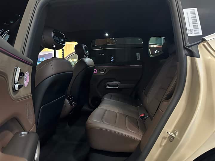 Фото 7 - Smart #5