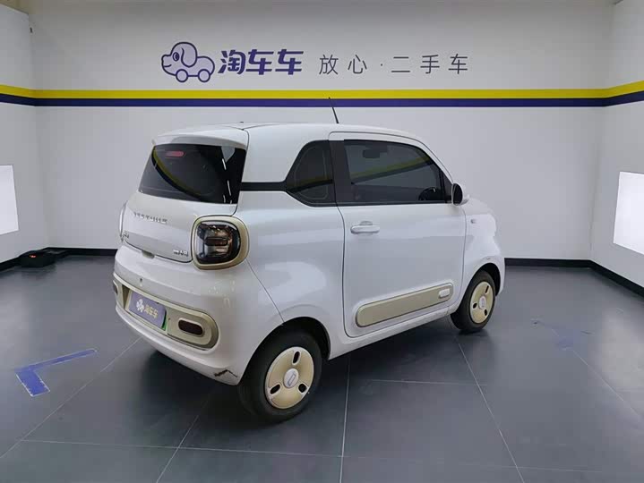 Фото 3 - Bestune Pony