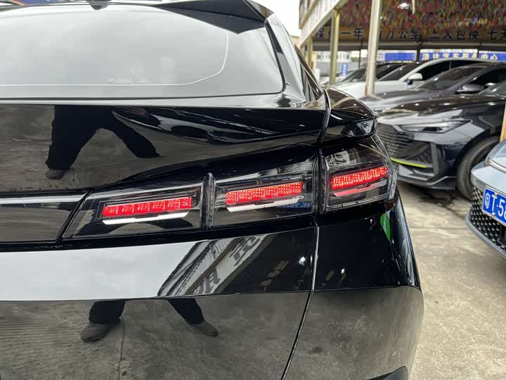 Фото 7 - Peugeot 408X