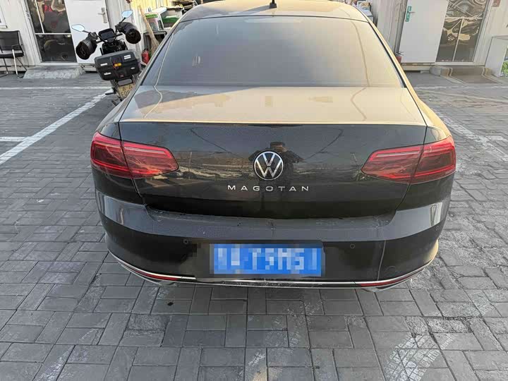 Фото 4 - Volkswagen Magotan