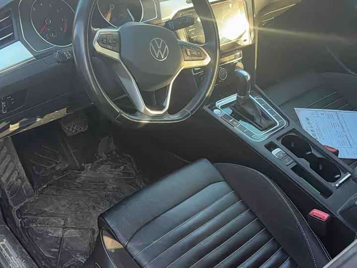 Фото 7 - Volkswagen Magotan