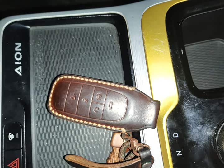 Фото 9 - GAC Aion Y