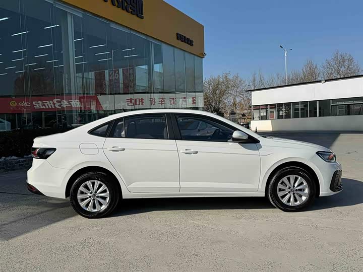 Фото 5 - Volkswagen Lavida