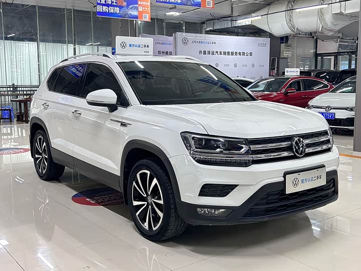 Фото 3 - Volkswagen Tharu