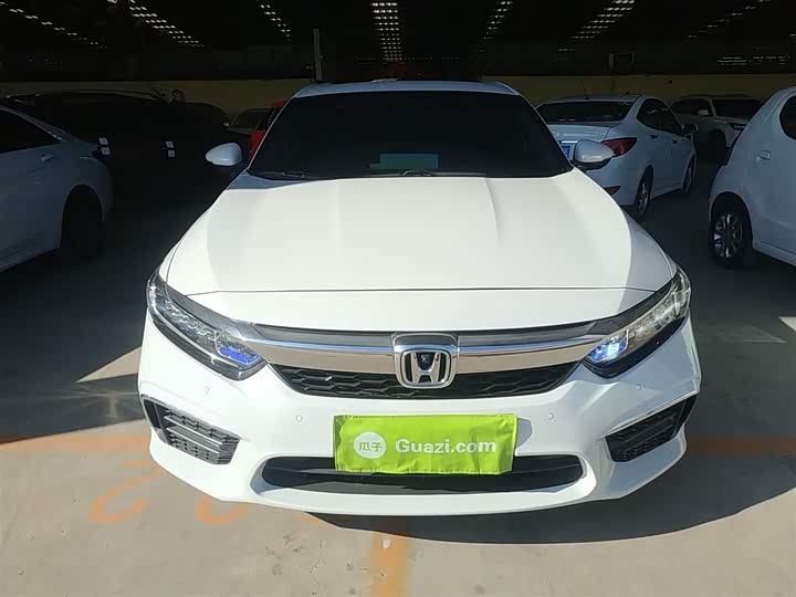 Фото 3 - Honda Inspire