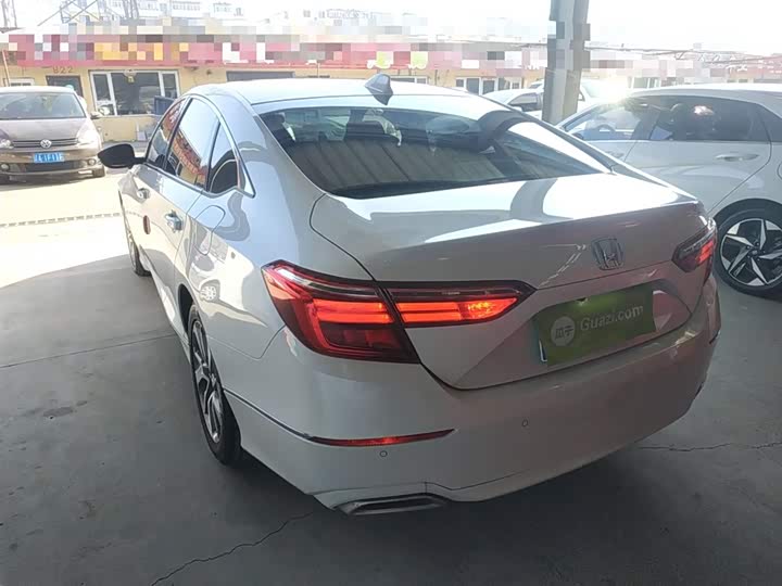 Фото 5 - Honda Inspire