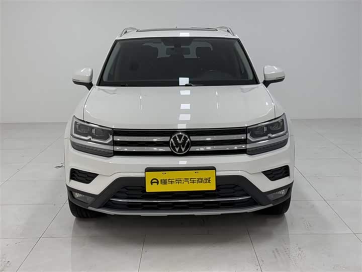 Фото 3 - Volkswagen Tharu