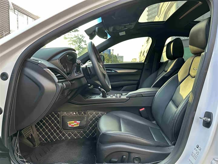 Фото 4 - Cadillac CT5